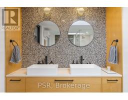 53 Palmerston Avenue, Toronto, ON M6J2J2 Photo 35