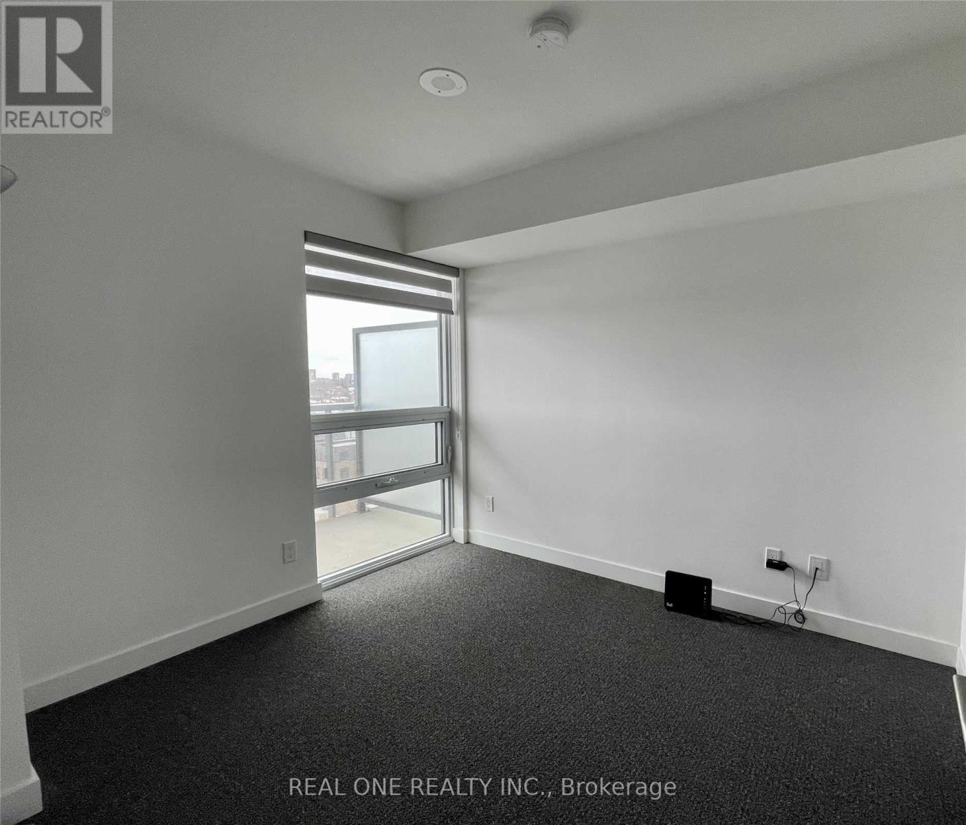 #914 120 VARNA DRIVE - 5
