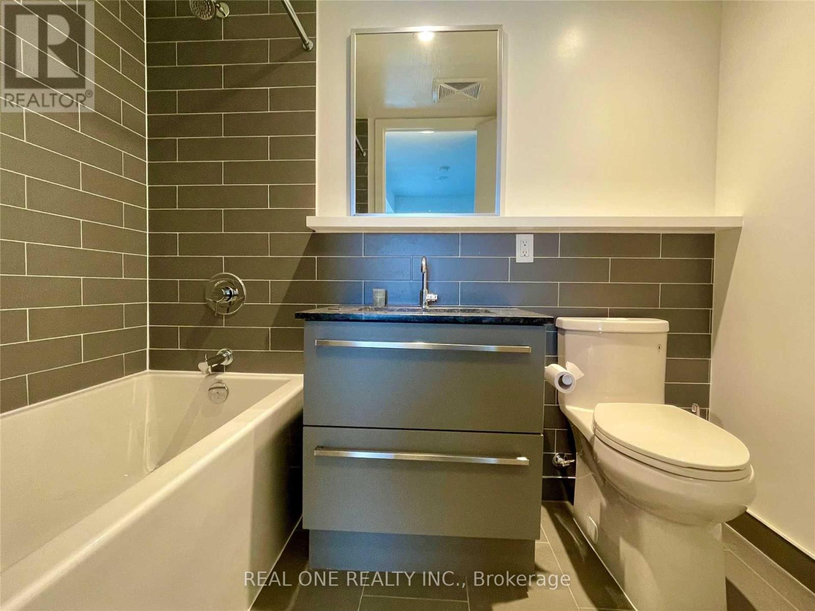 #914 120 VARNA DRIVE - 9