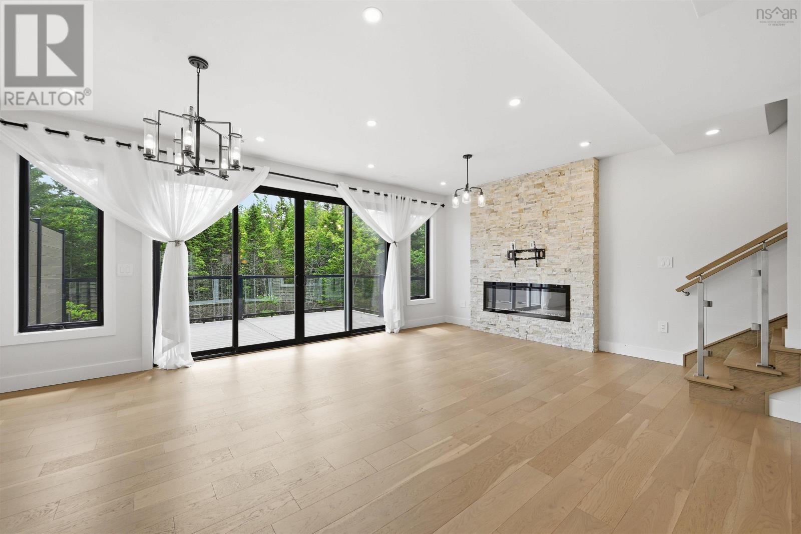 16 Trekker Drive - 16