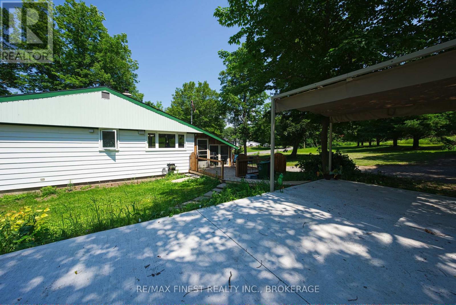 2221 BURBROOK ROAD - 26