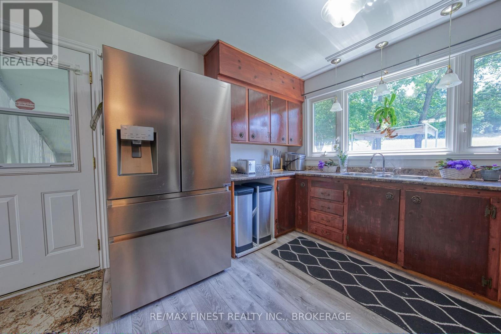 2221 BURBROOK ROAD - 5