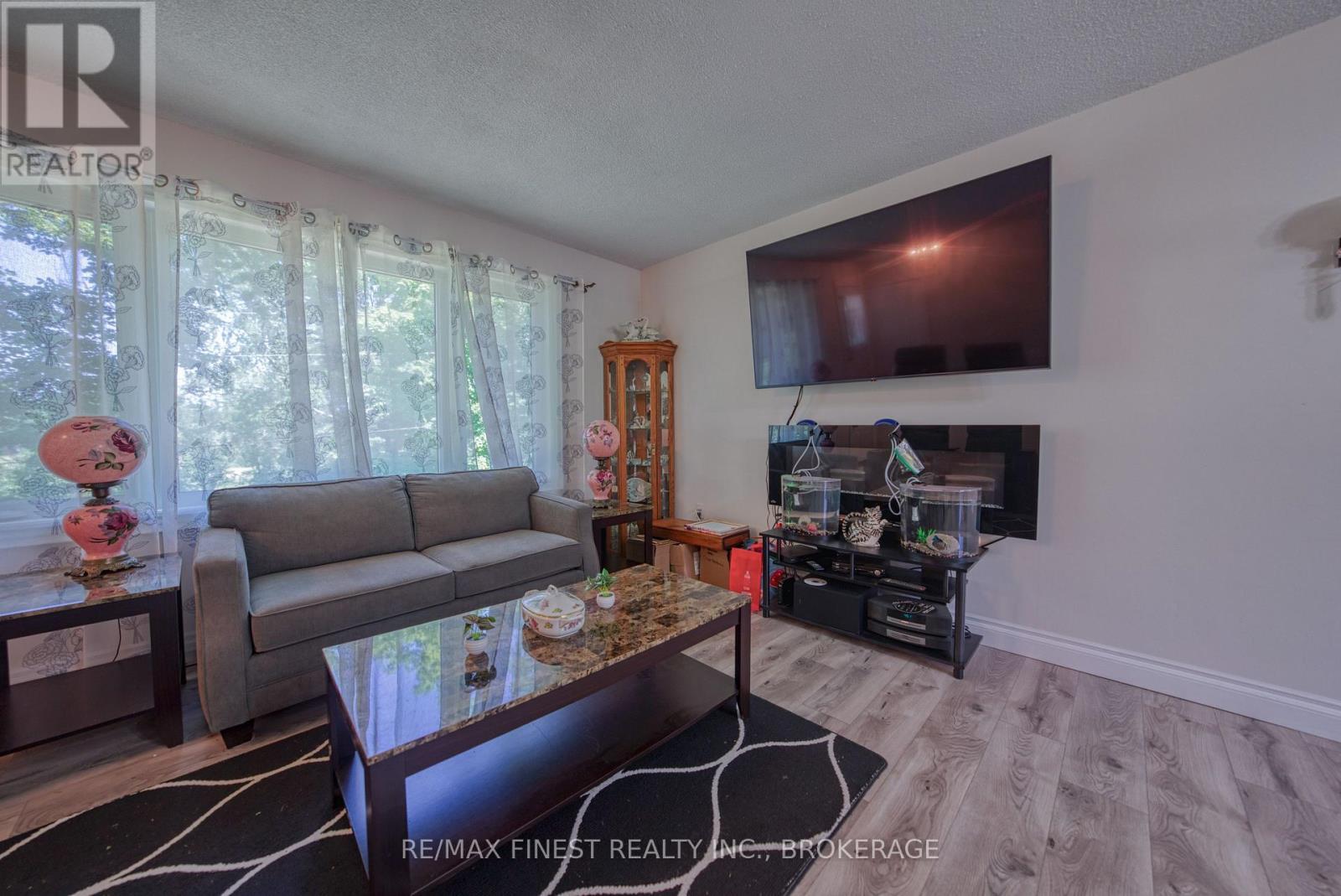 2221 BURBROOK ROAD - 9