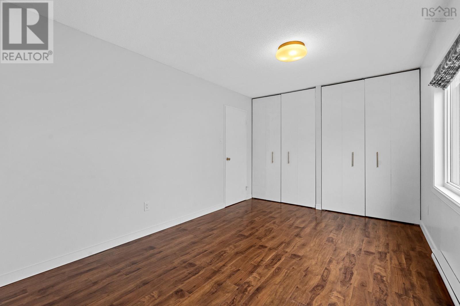 #304 26 Brookdale Crescent - 28