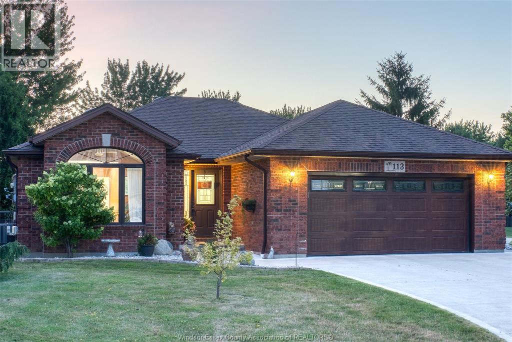 113 BEACH COURT - 1