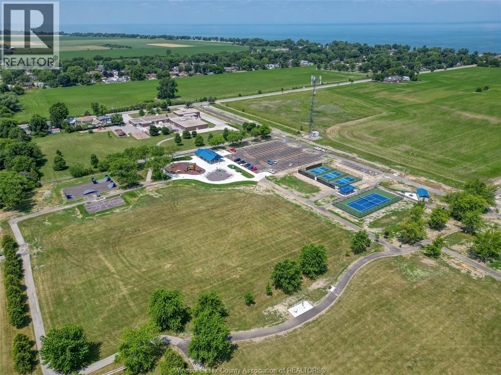 113 BEACH COURT - 18
