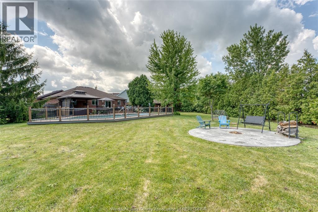 113 BEACH COURT - 16
