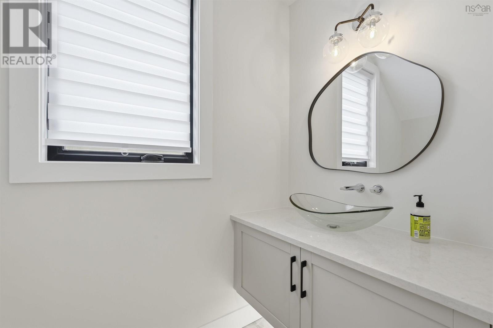 16 Trekker Drive - 6