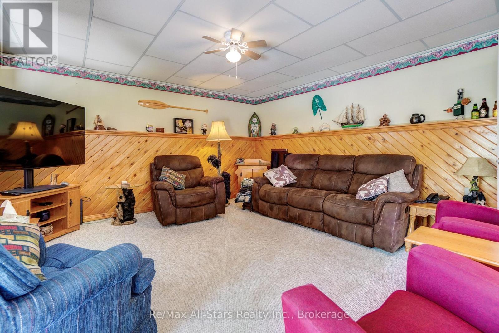 16 CEDARTREE LANE - 29