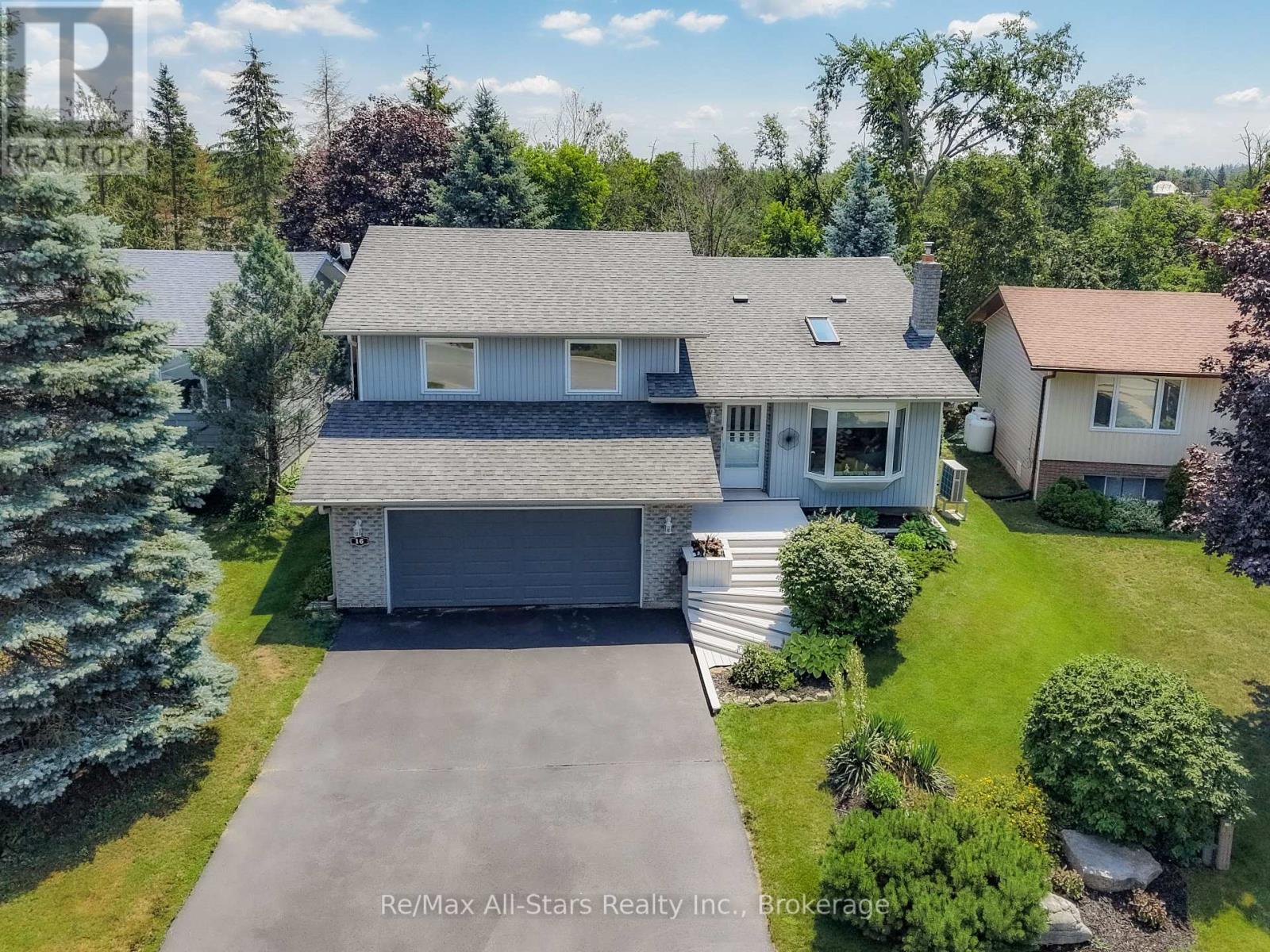 16 CEDARTREE LANE - 44