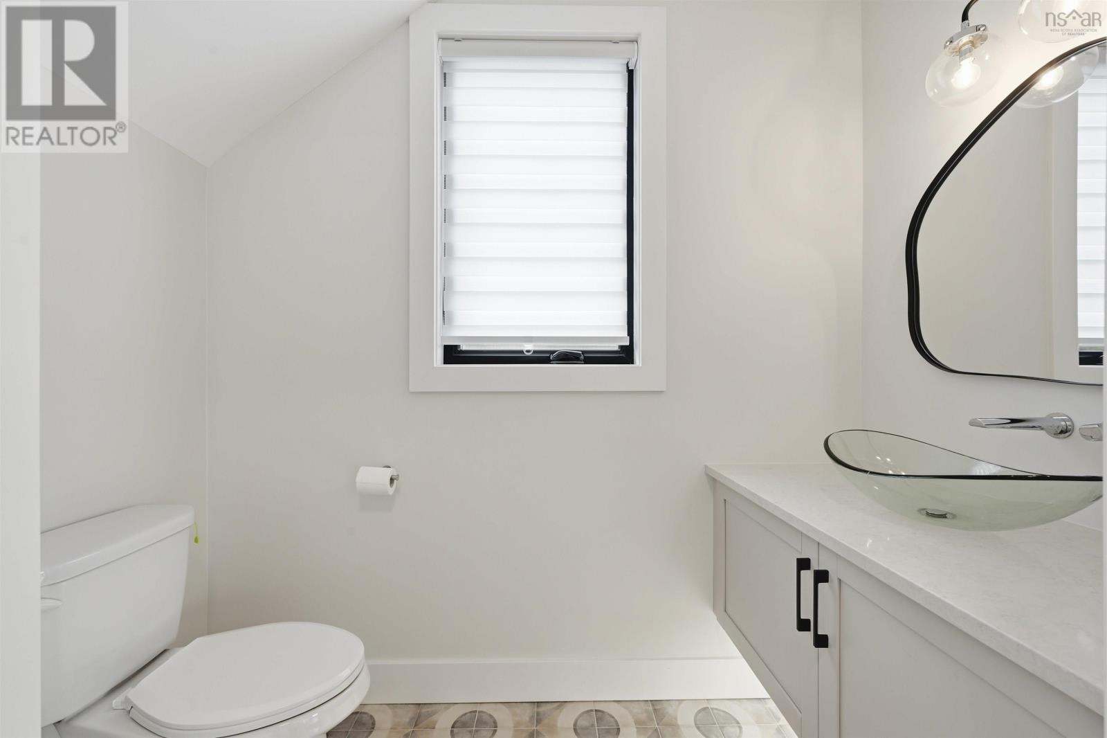 16 Trekker Drive - 7