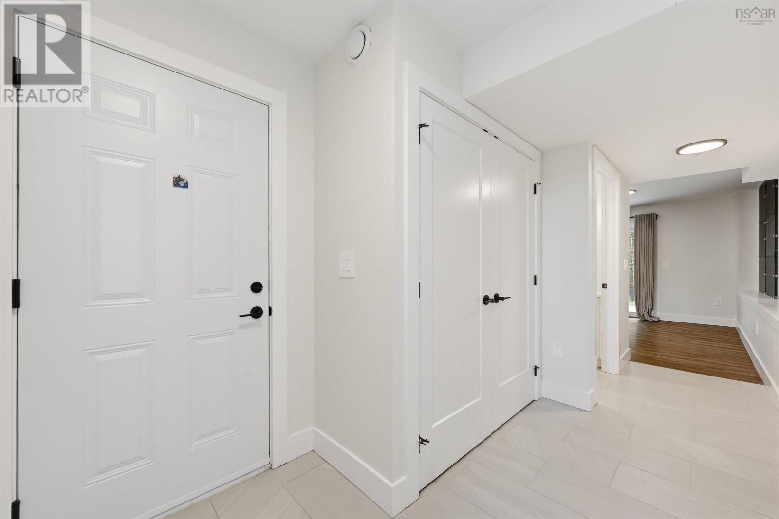 16 Trekker Drive - 37