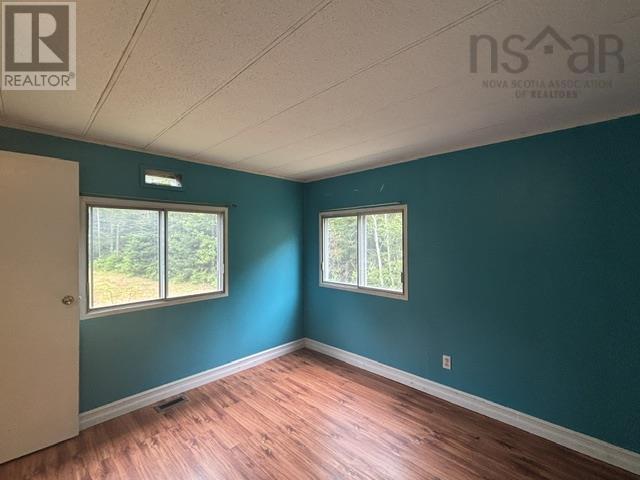 53 Moore Road - Image 10