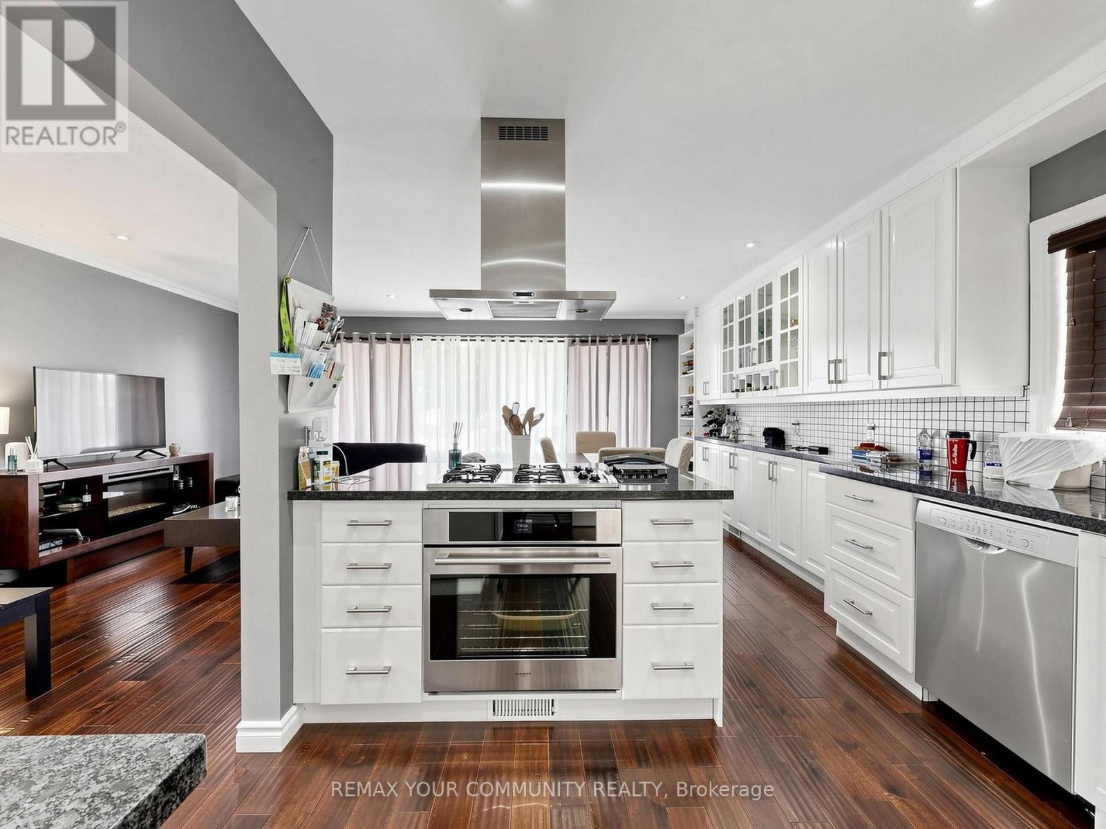 44 LEWISTON ROAD - 14