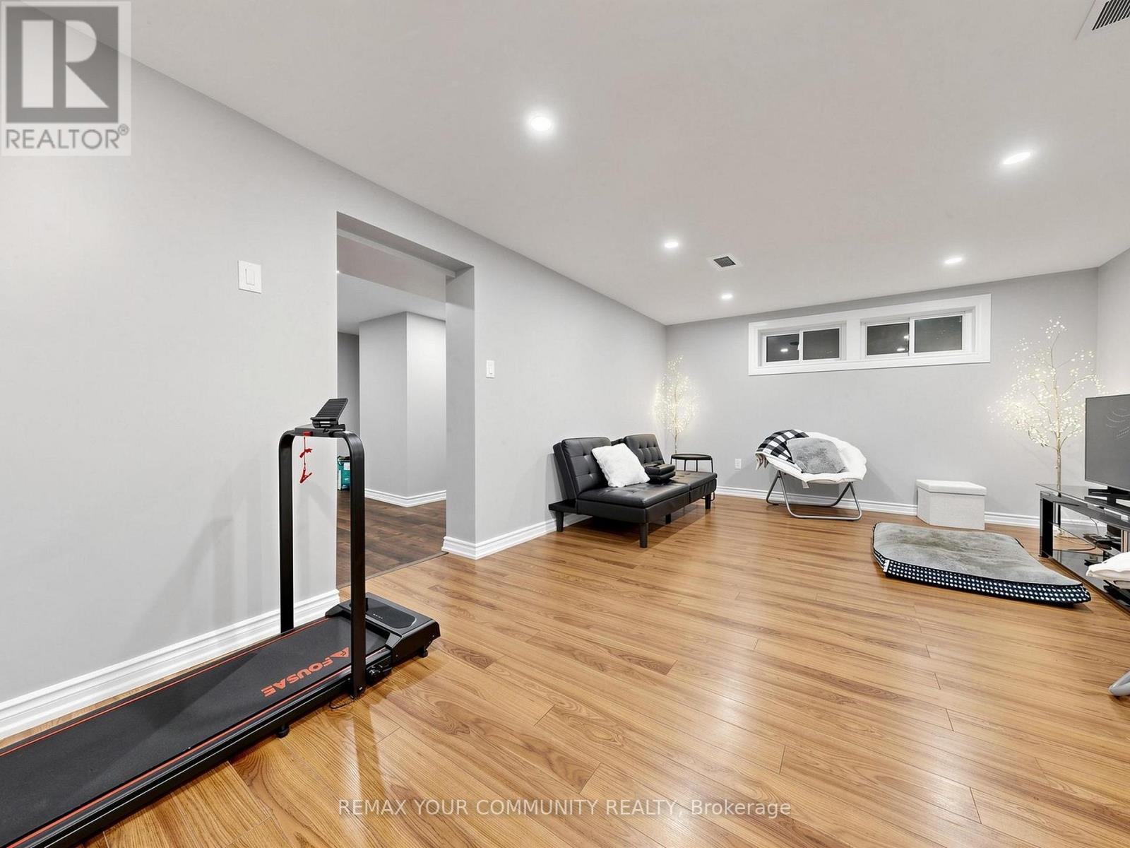 44 LEWISTON ROAD - 35