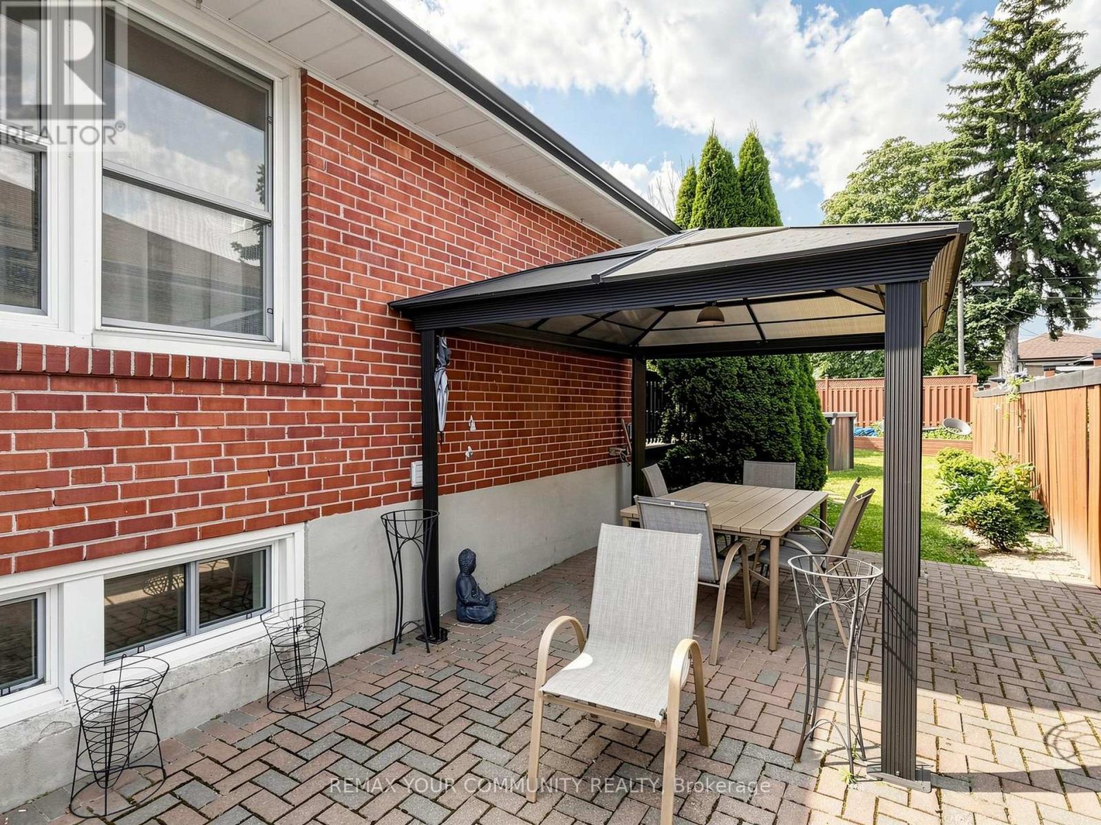 44 LEWISTON ROAD - 39