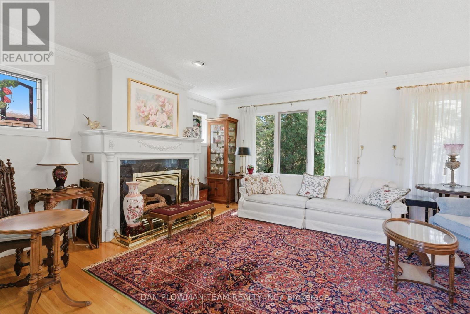 10 BARRINGTON PLACE - 10