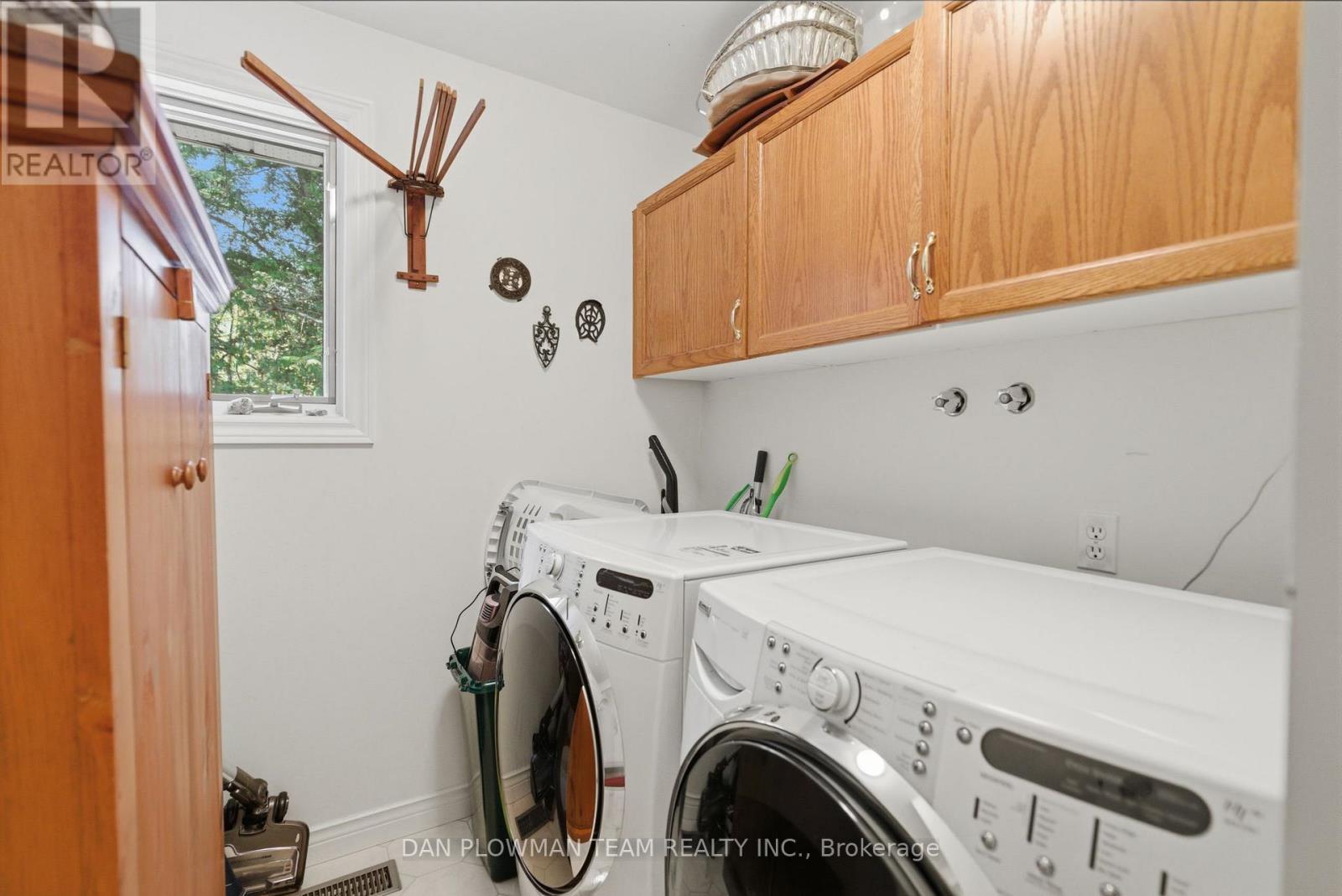 10 BARRINGTON PLACE - 17