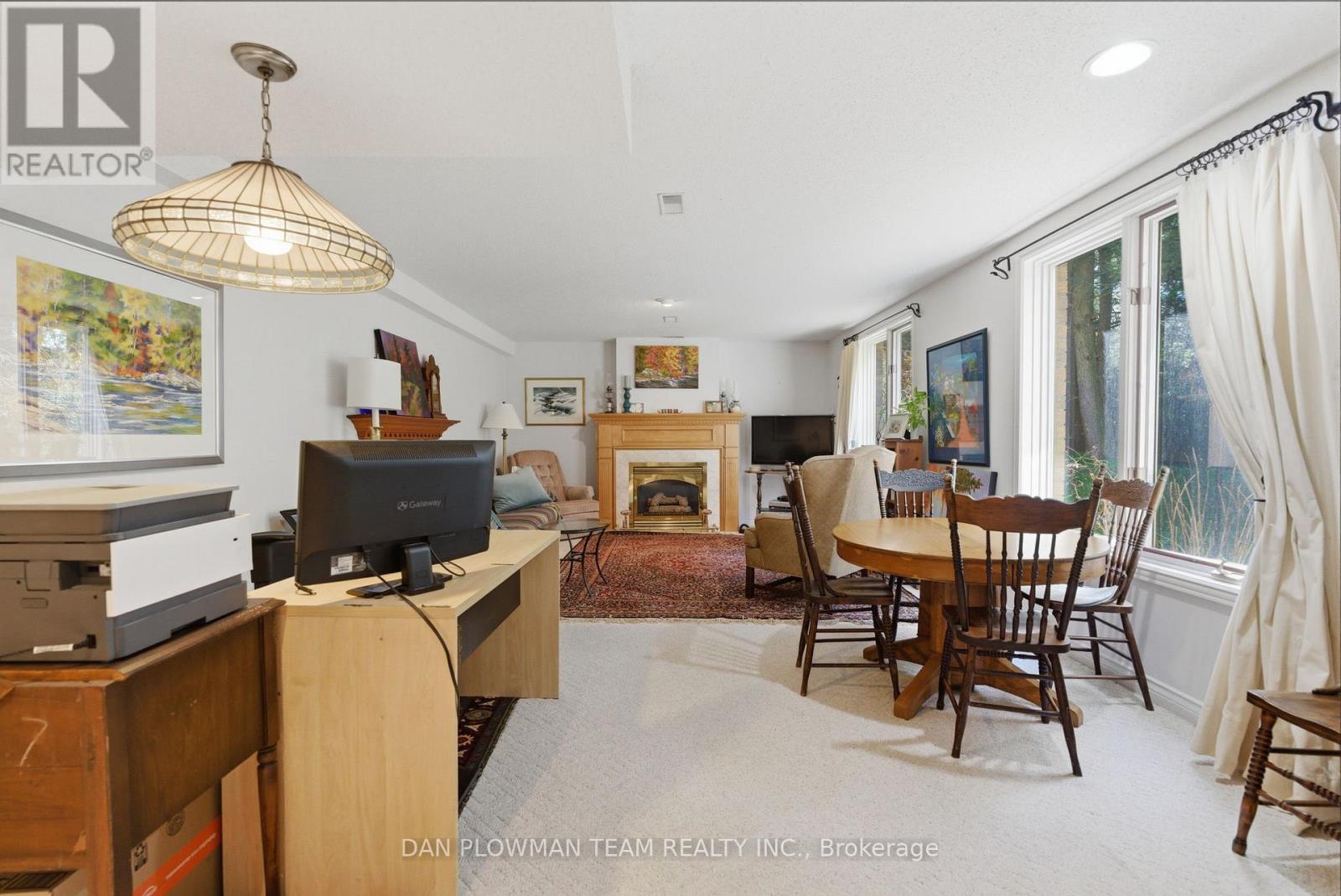 10 BARRINGTON PLACE - 25