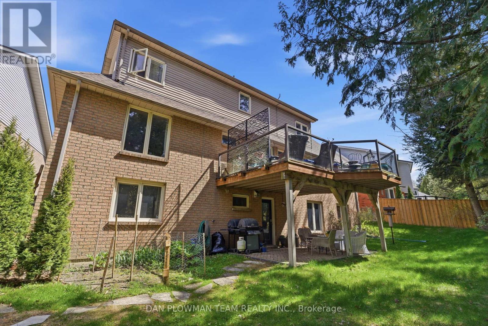 10 BARRINGTON PLACE - 36