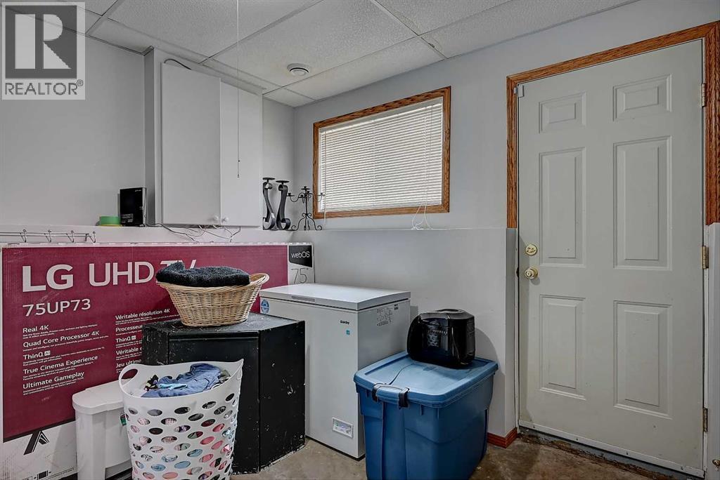 9748 123 Avenue - 23
