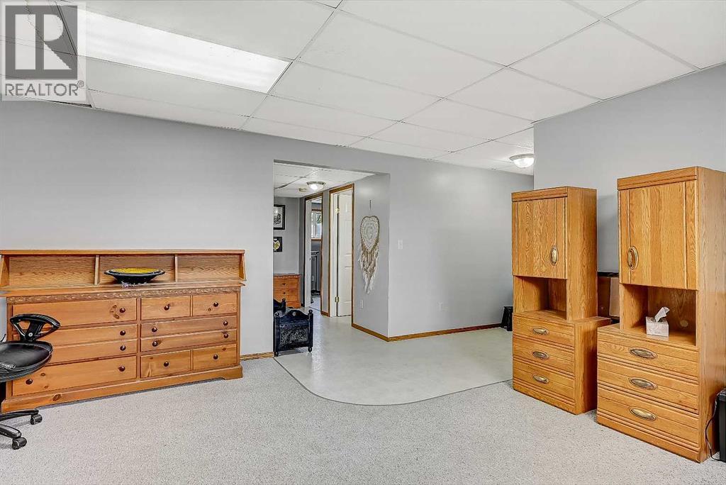 9748 123 Avenue - 19