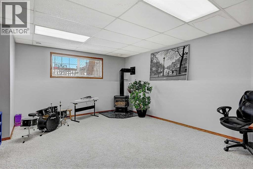 9748 123 Avenue - 20
