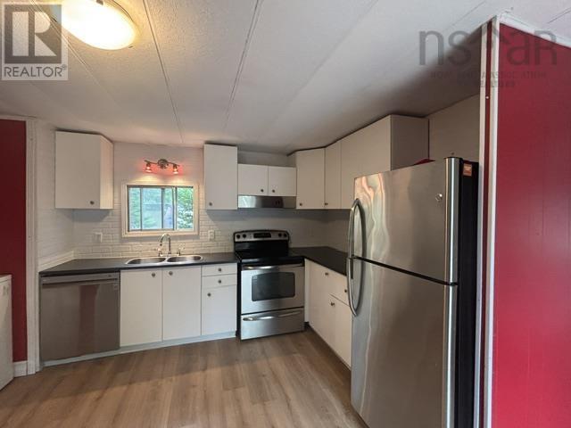 53 Moore Road - Image 9