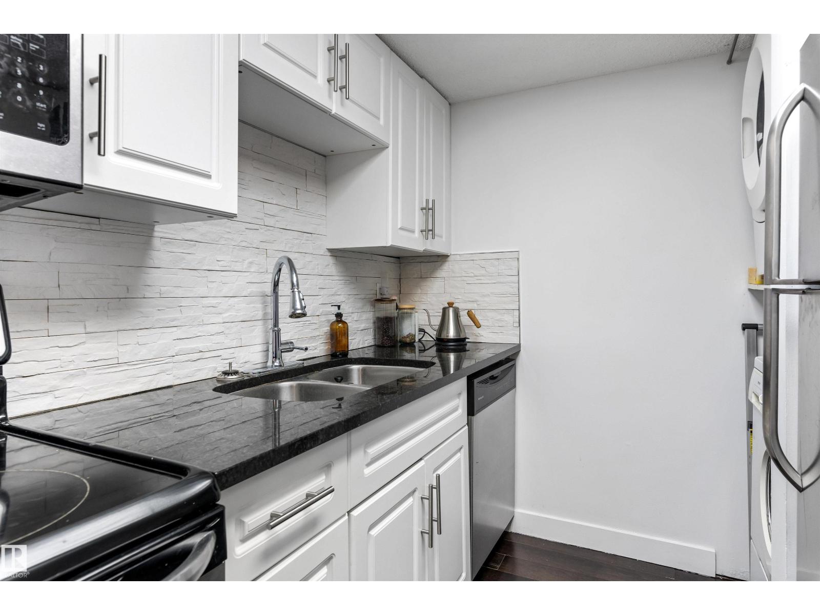 #403 10335 118 ST NW - 17
