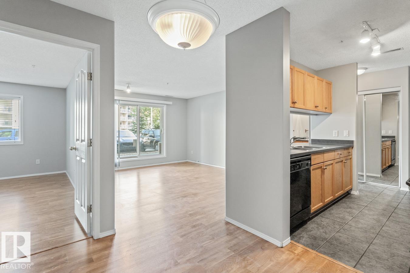 #117 16303 95 ST NW - 13