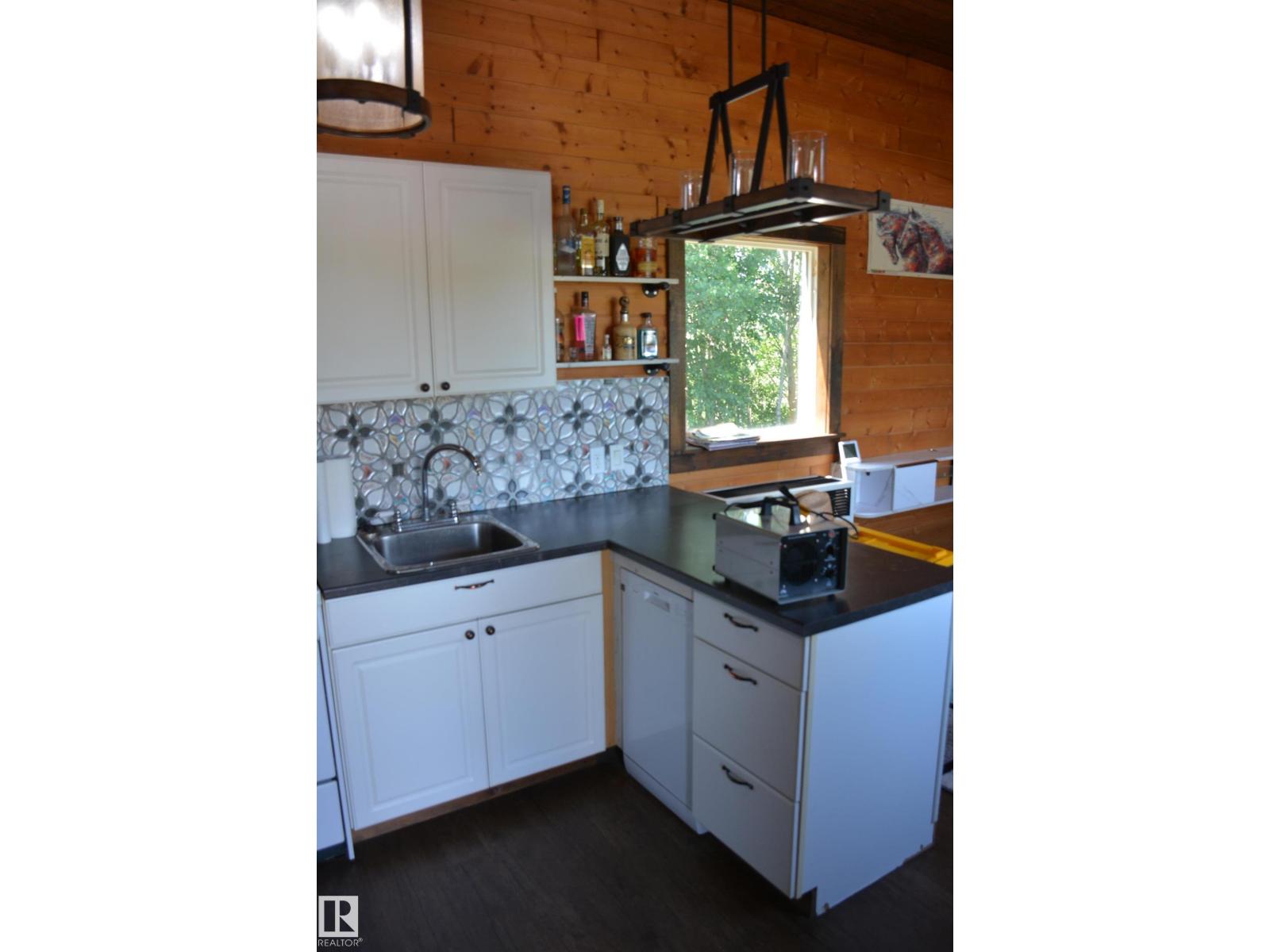 5102 Twp Rd 602 - 24