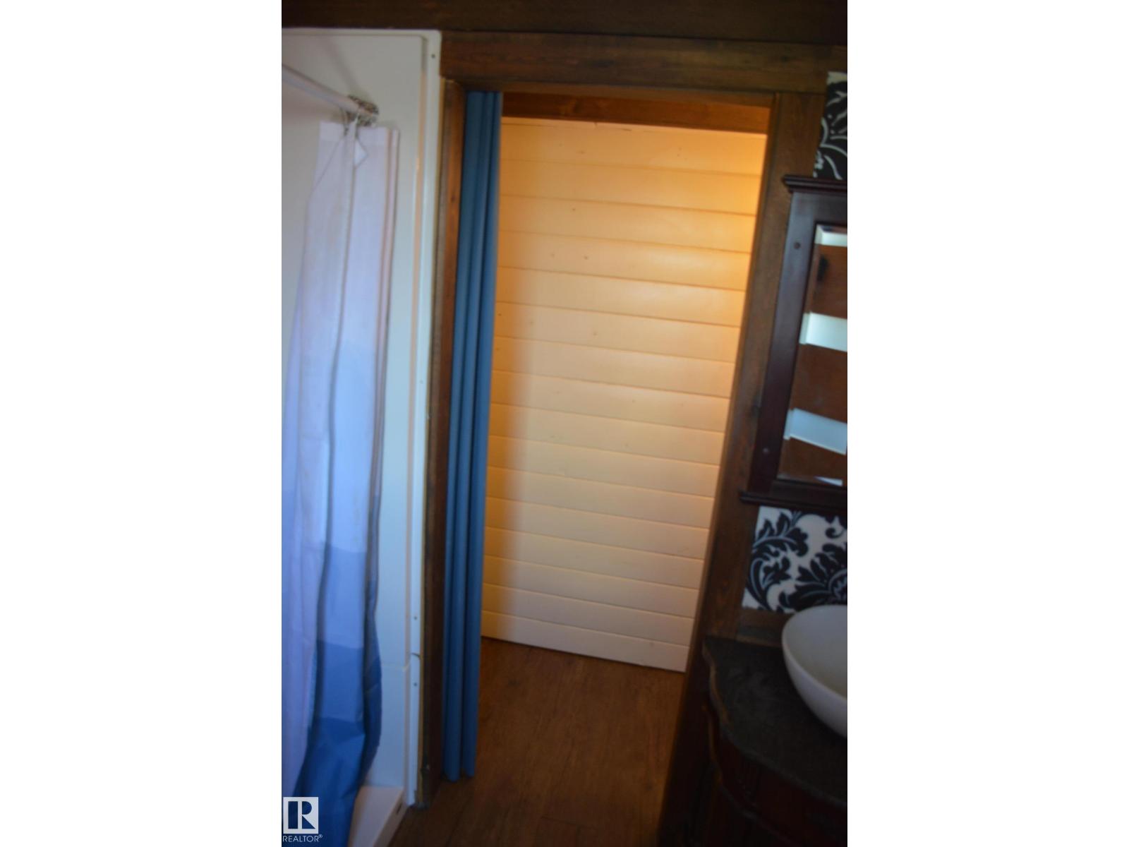 5102 Twp Rd 602 - 33