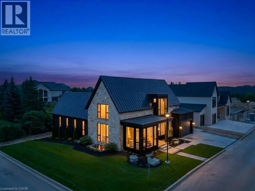 2 BRIDLEWOOD Crescent - 4