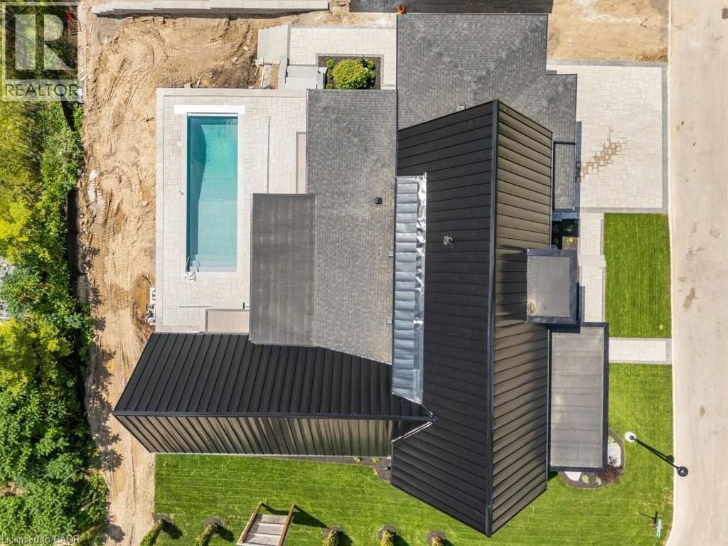 2 BRIDLEWOOD Crescent - 47