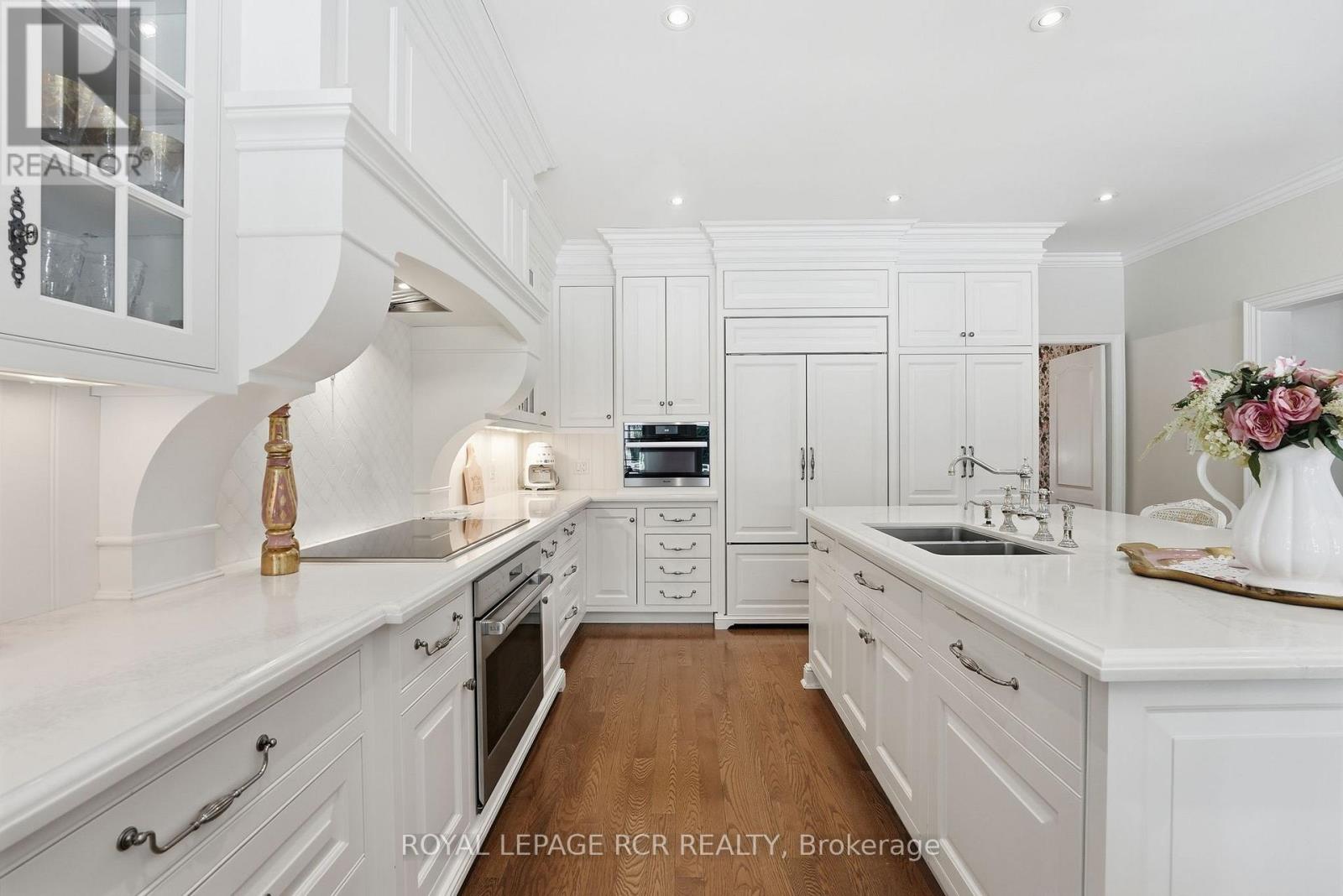 193 SHERWOOD PLACE - 11