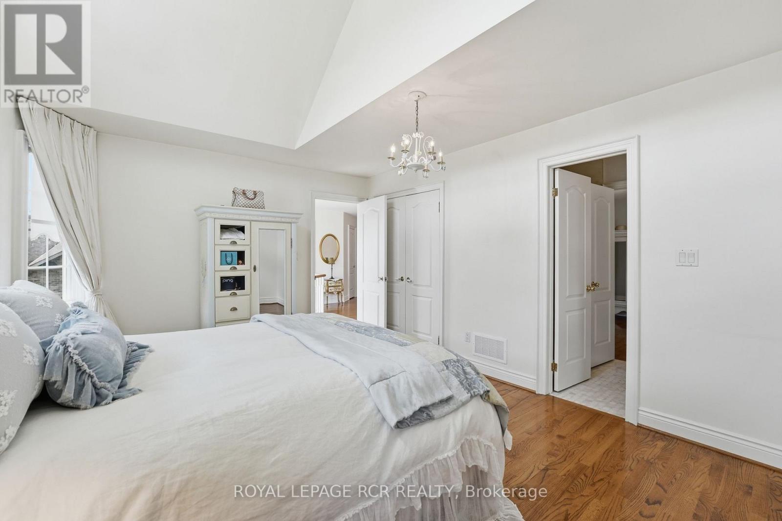 193 SHERWOOD PLACE - 31