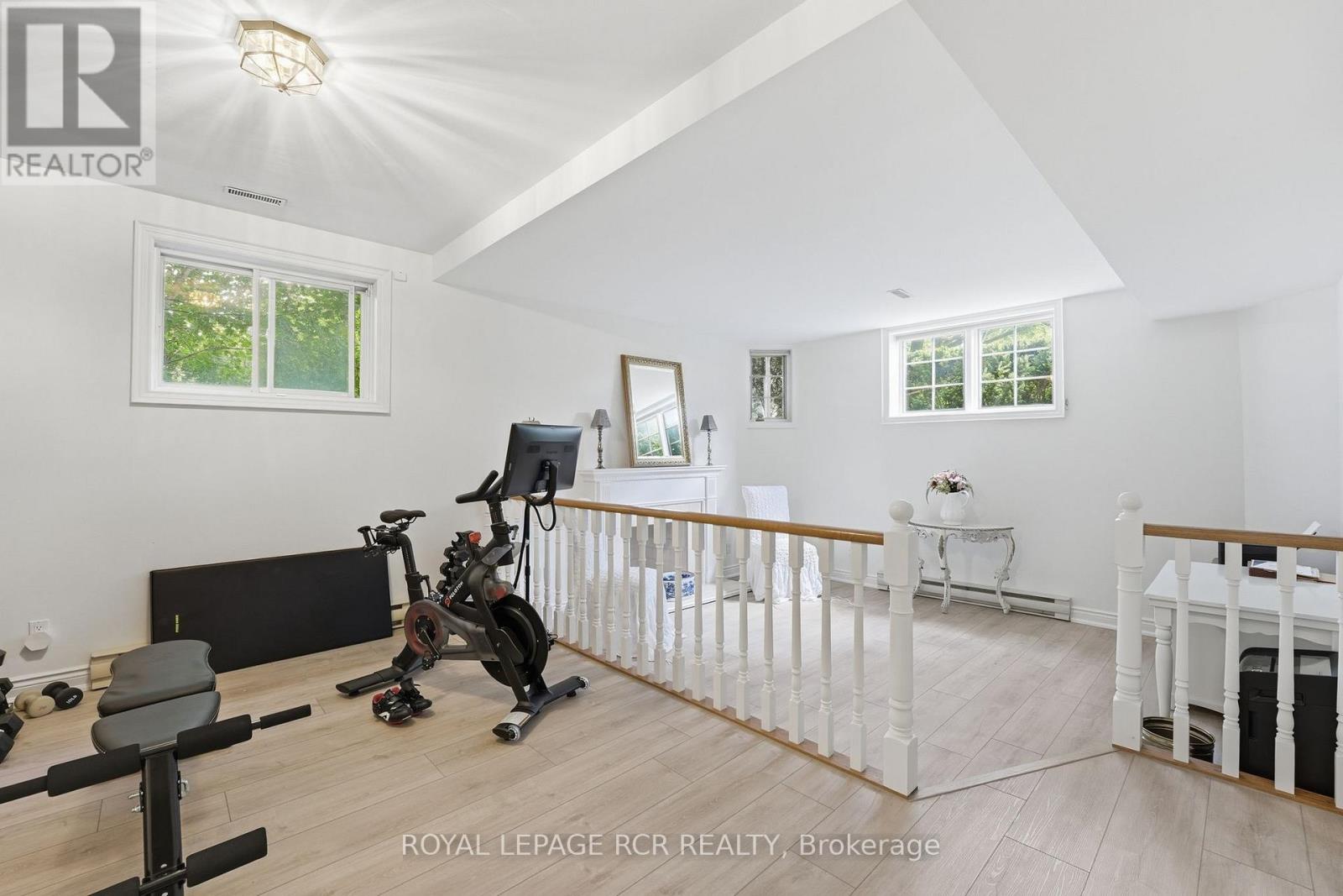 193 SHERWOOD PLACE - 36