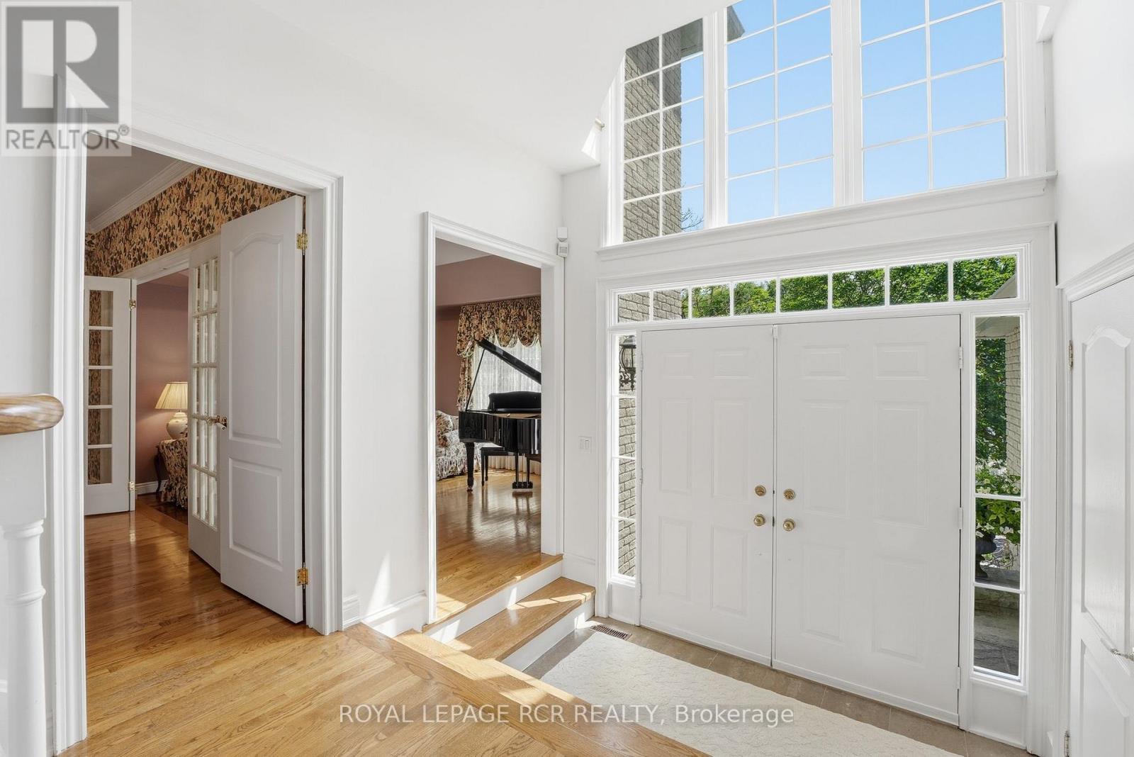 193 SHERWOOD PLACE - 4