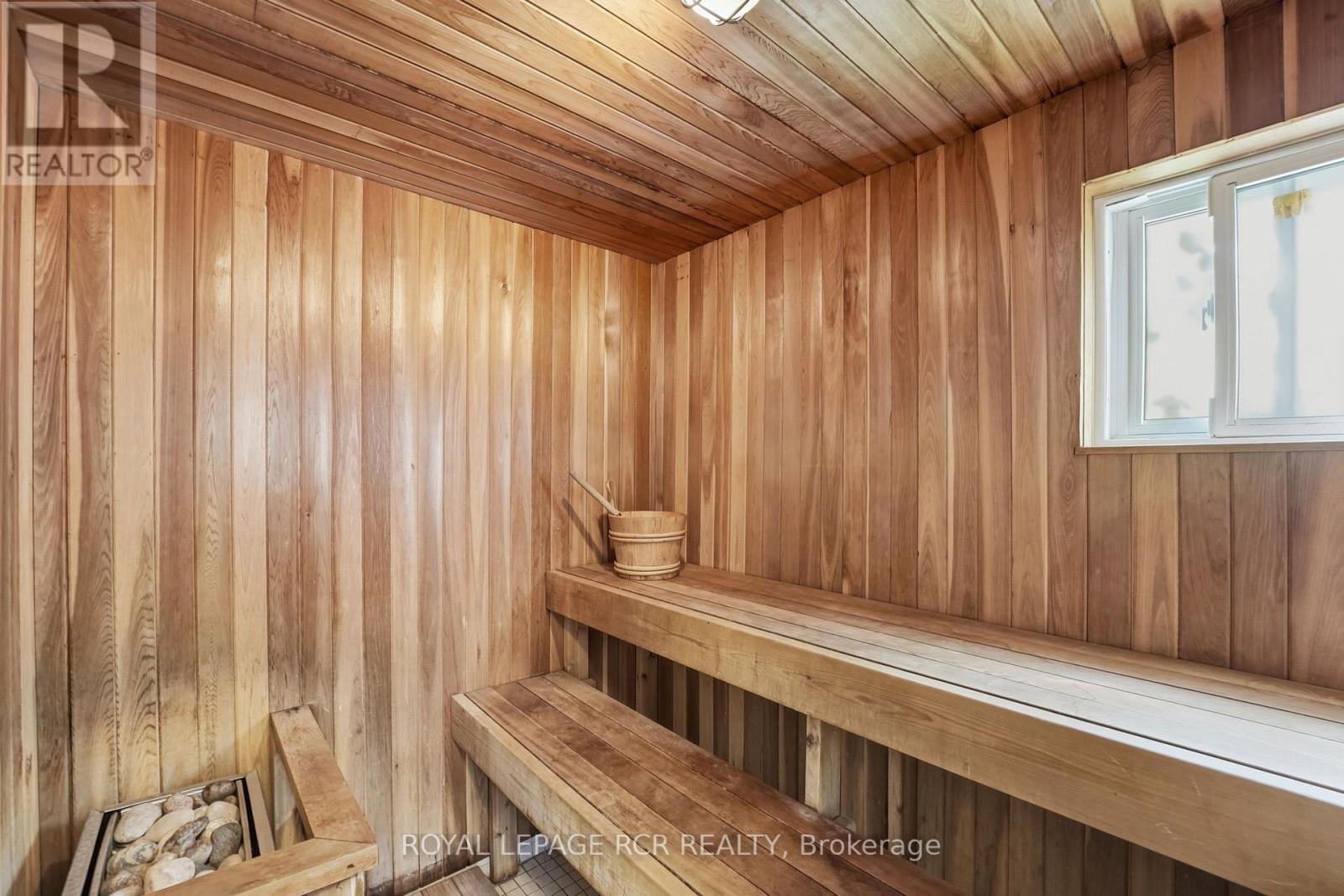 193 SHERWOOD PLACE - 42