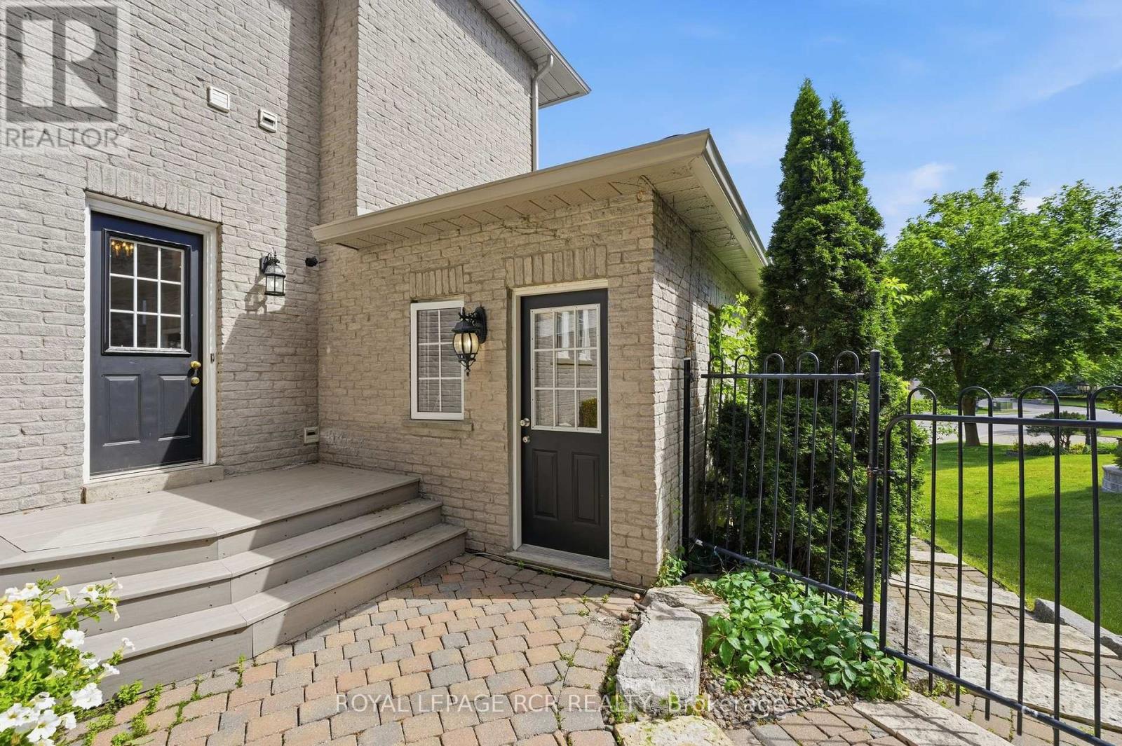 193 SHERWOOD PLACE - 43