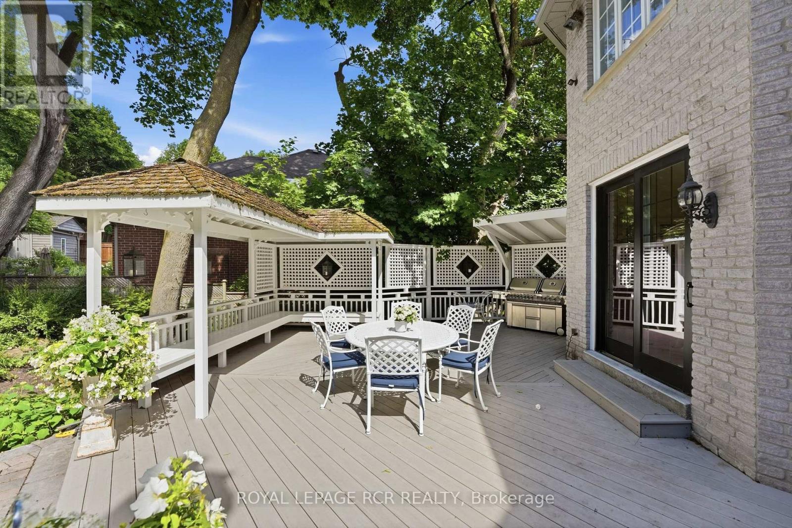 193 SHERWOOD PLACE - 46
