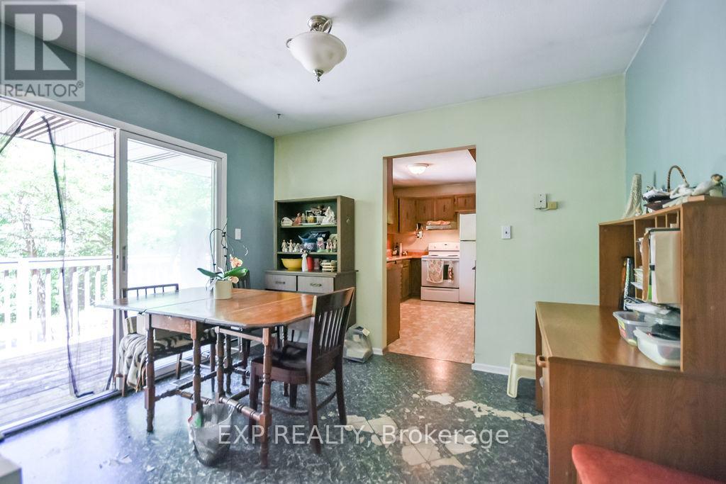 915 VINDIN STREET - 8