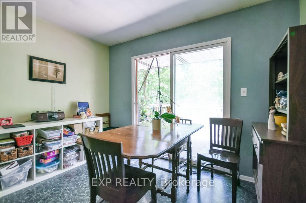 915 VINDIN STREET - 9