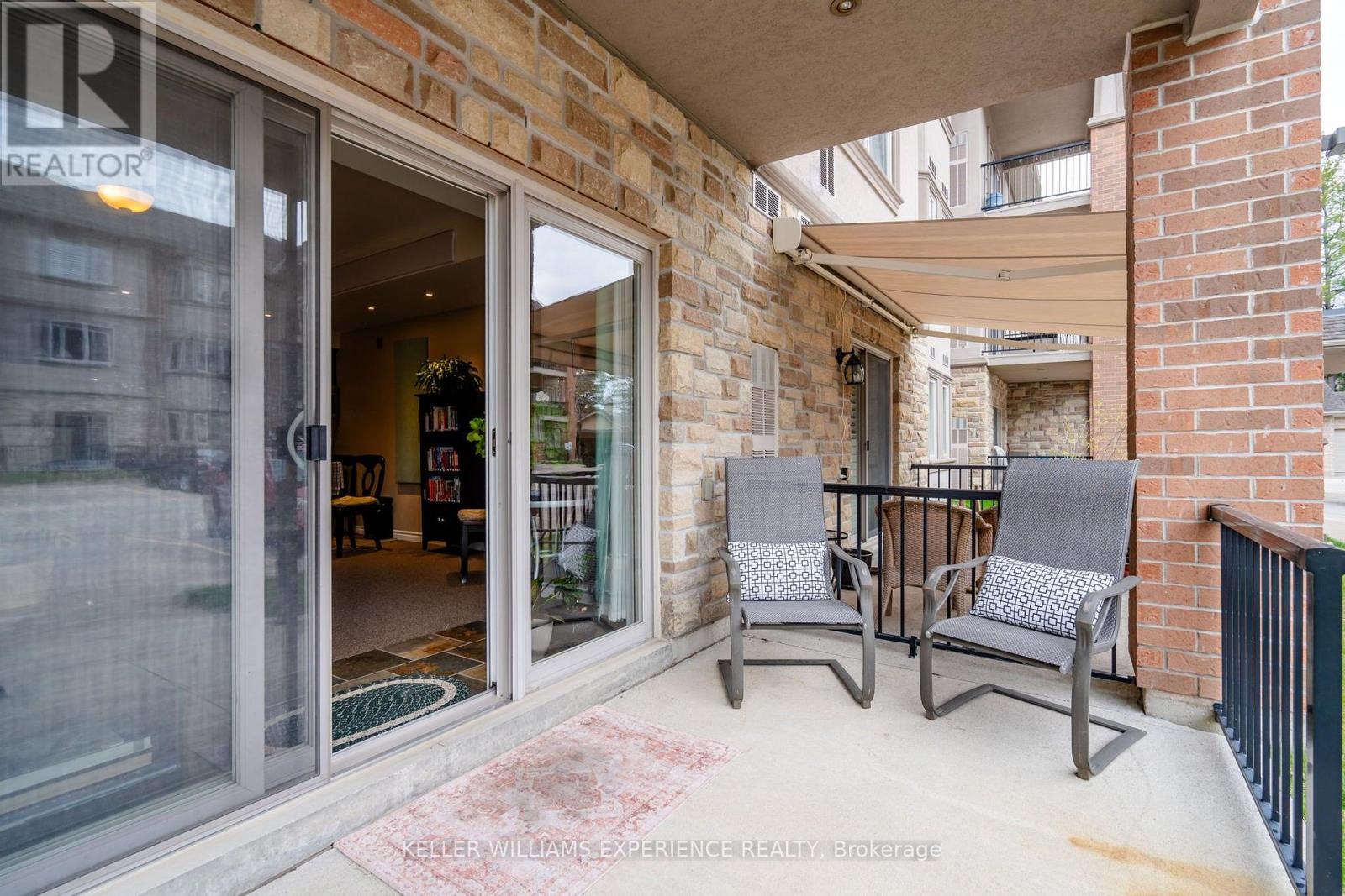 #103 19B YONGE STREET N - 26