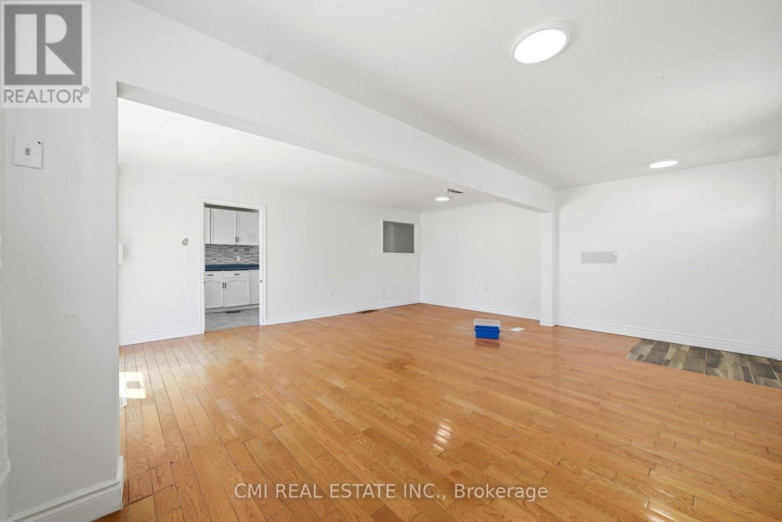 1 MCCUAIG COURT - 11