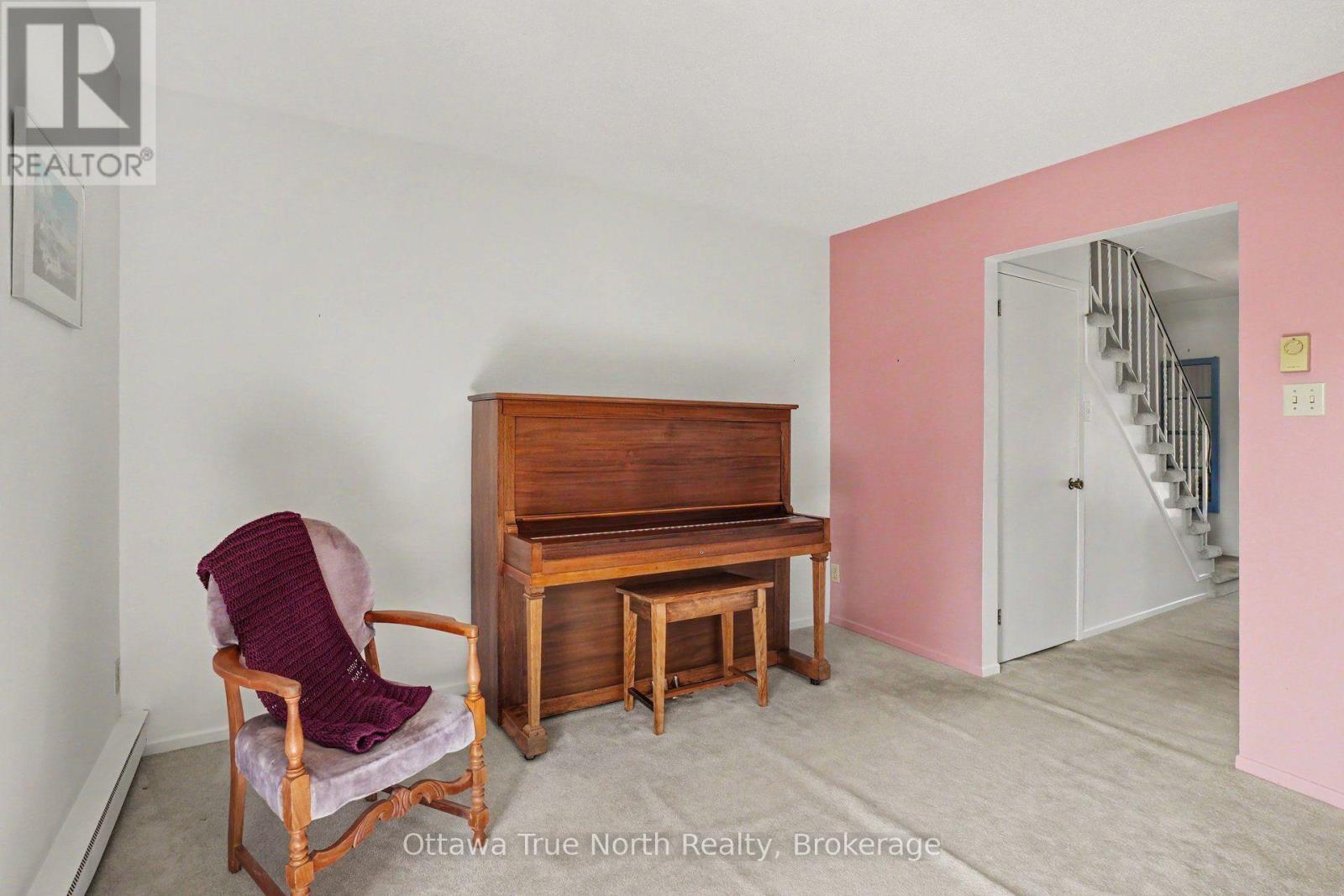 180 EDWARD STREET S - 11