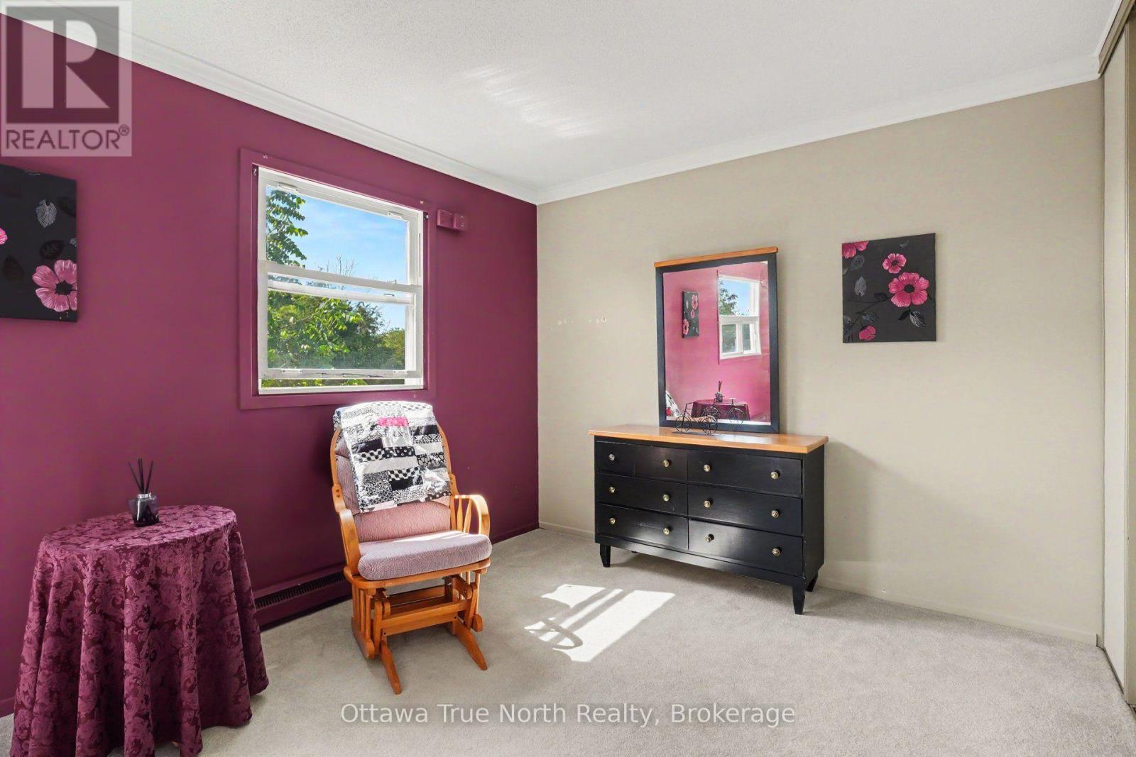 180 EDWARD STREET S - 16