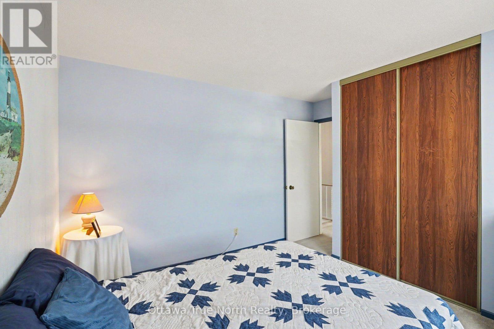 180 EDWARD STREET S - 21