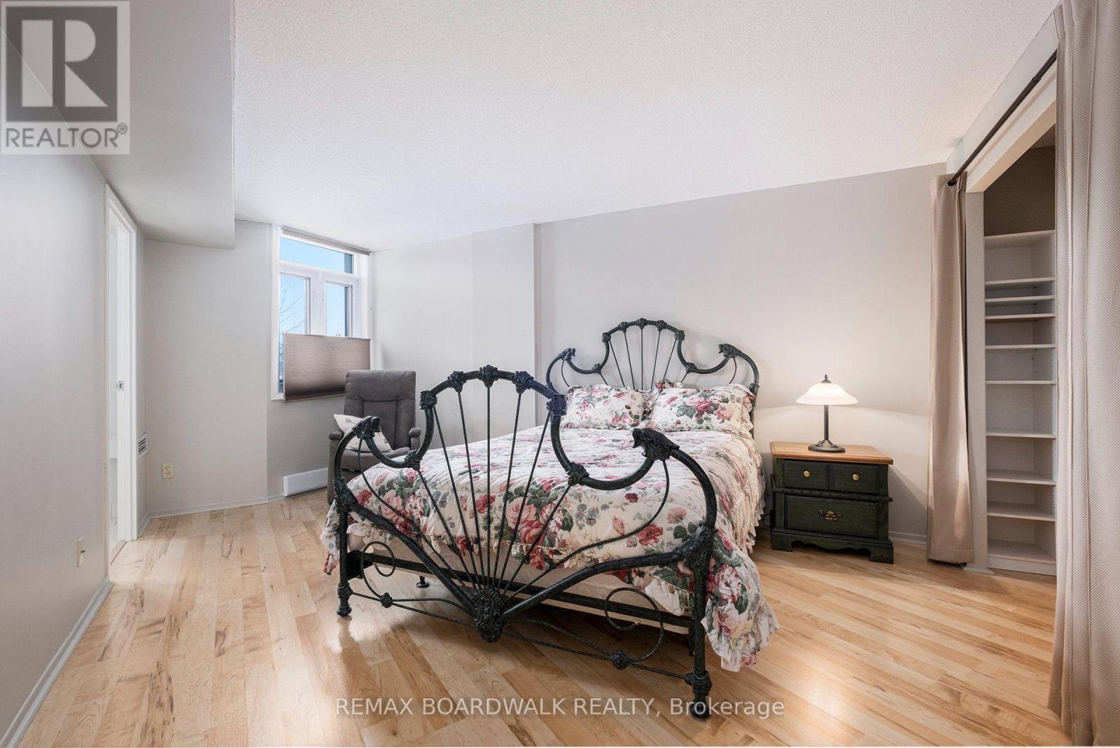 210 – 1025 GRENON AVENUE, Ottawa. Luxury613. By Peter Sagos - Image 20