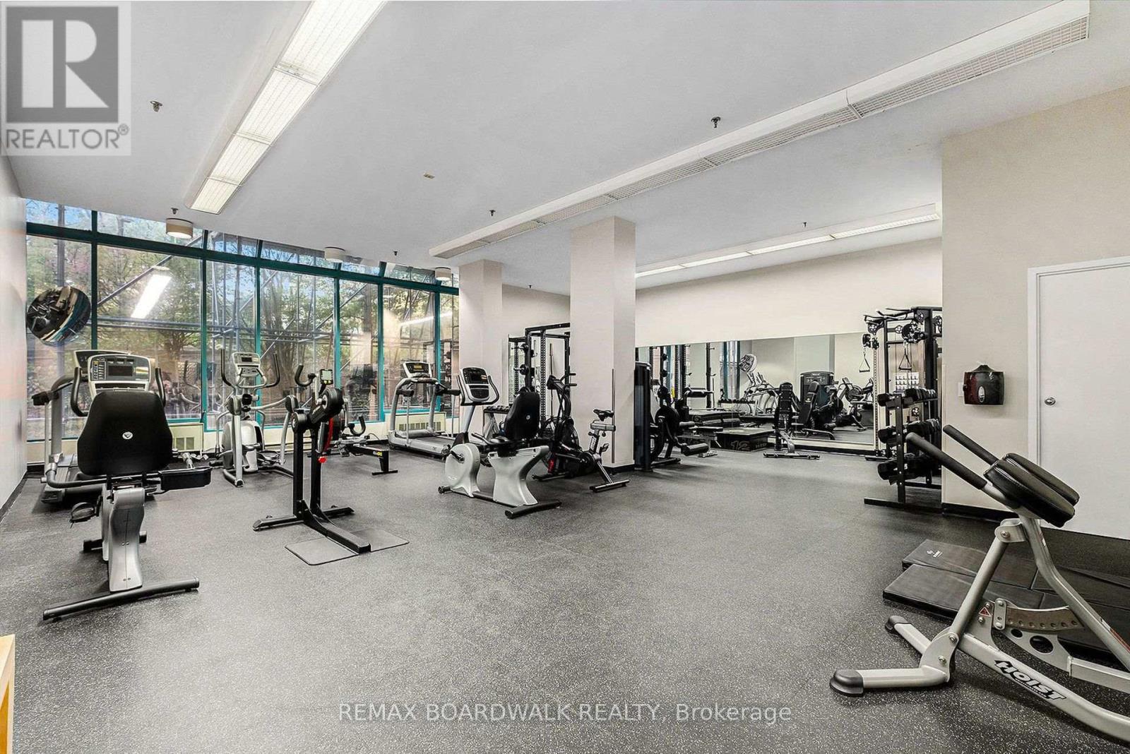 210 – 1025 GRENON AVENUE, Ottawa. Luxury613. By Peter Sagos - Image 30
